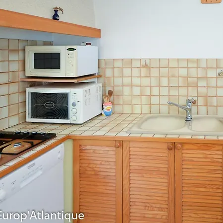 Indep. 3 Chambres, 7 Pers, Proche Plage, Animaux Admis, Parking - Fr-1-705-79 Сasa de vacaciones *
