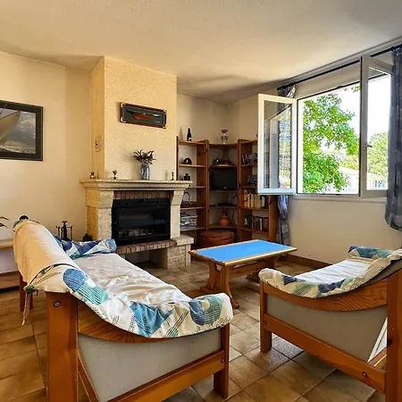 Indep. 3 Chambres, 7 Pers, Proche Plage, Animaux Admis, Parking - Fr-1-705-79