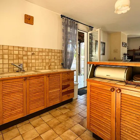 Indep. 3 Chambres, 7 Pers, Proche Plage, Animaux Admis, Parking - Fr-1-705-79 Vakantiehuis *